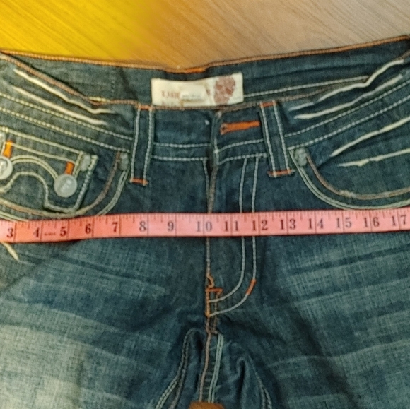 Laguna Beach Skull Jeans - Picture 10 of 13